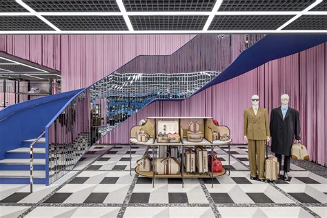hudson yards gucci